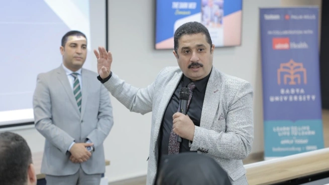 الدكتور مصطفى ثابت يحذر من مخاطر الدارك ويب بجامعة باديا