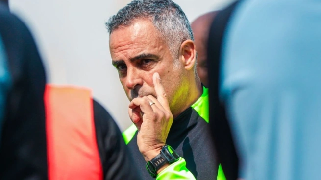 الأهلي يتفق مع جوزيه جوميز ويشهد تغييرات في الجهاز الفني
