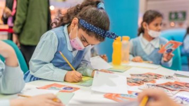 ورشة تعليمية حول اختراع السيارات في مهرجان الشارقة القرائي