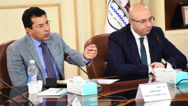 وزير الشباب والرياضة يلتقي بأعضاء مجلسي النواب والشيوخ ببني سويف
