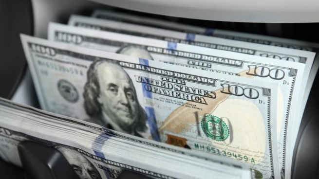 أسعار الدولار في العراق منتصف تعاملات الثلاثاء 29 أبريل 2025