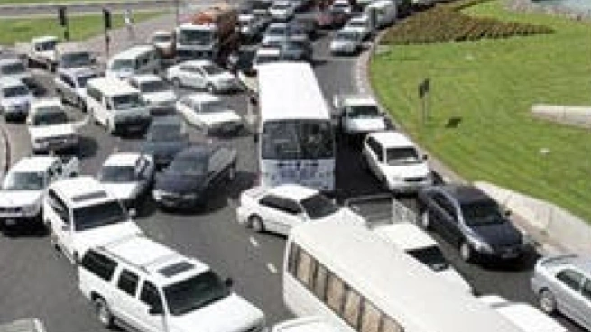 مطر الطاير يكشف أسباب الازدحام في دبي والحلول المقترحة