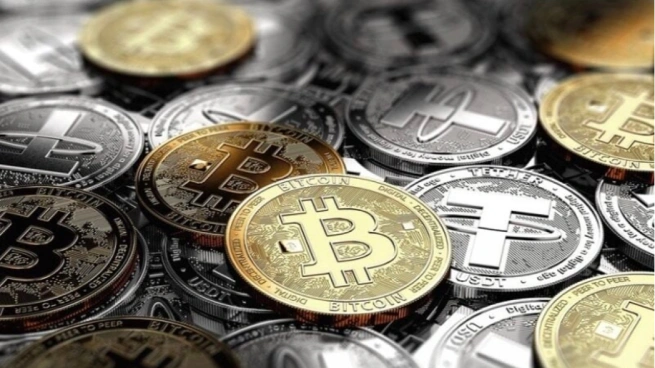 صعود جماعي للعملات الرقمية اليوم بقيادة بيتكوين وإيثريوم