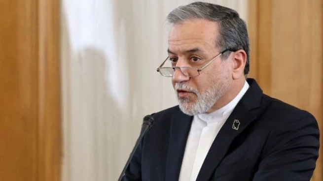 إيران: نؤكد حقنا في امتلاك دورة الوقود النووي الكاملة