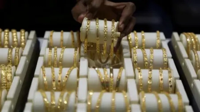 سعر الذهب يشهد ارتفاعًا في الجزائر اليوم 6 مايو 2025
