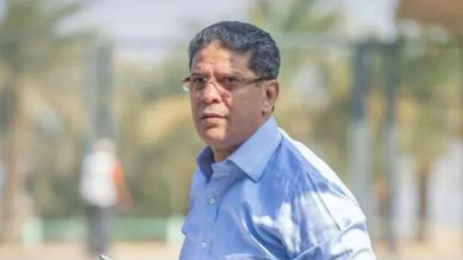 أيمن الرمادي يتولى القيادة الفنية للزمالك لمدة شهر