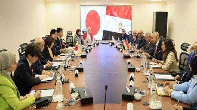 وزير التعليم العالي يعقد اجتماعًا مع نظيرته اليابانية