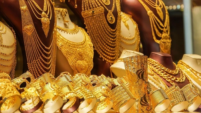 سعر الذهب في السعودية اليوم 10 مايو 2025م