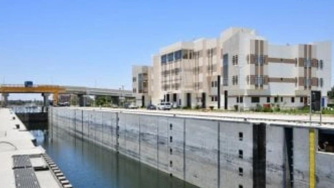 79% من مشروع إنشاء قناطر ديروط الجديدة يكتمل بنجاح وفقاً لوزارة الموارد المائية والري