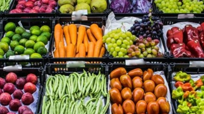 أسعار الخضروات والفواكه في سوق العبور للجملة اليوم 23 أبريل 2025