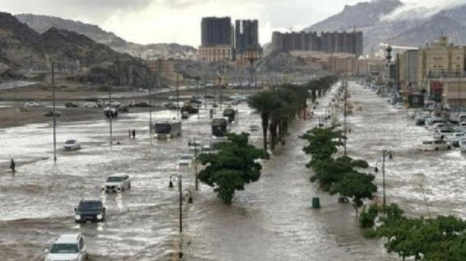 عبد العزيز الحصيني يكشف عن الطقس السائد وتحولاته لشهر مايو