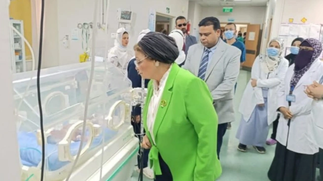 نائب وزير الصحة يتفقد المنشآت الطبية في أسوان