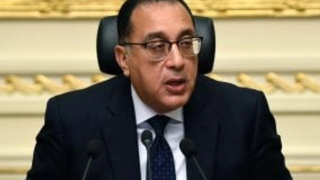 رئيس الوزراء يرسل برقيات تهنئة للرئيس السيسي