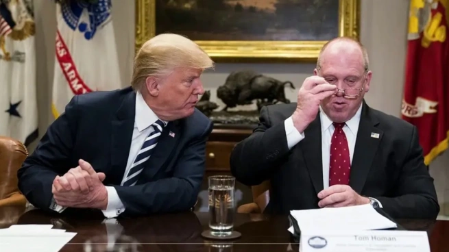 قاضي أمريكي يصف لجوء ترامب لقانون الحرب لطرد المهاجرين بأنه غير قانوني