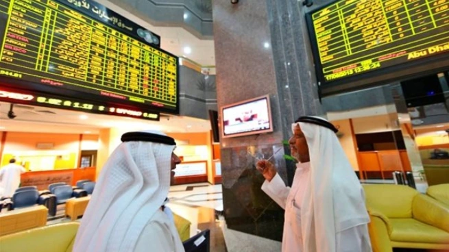 تراجع مؤشرات الأسهم في الإمارات بفعل الضغوطات القيادية